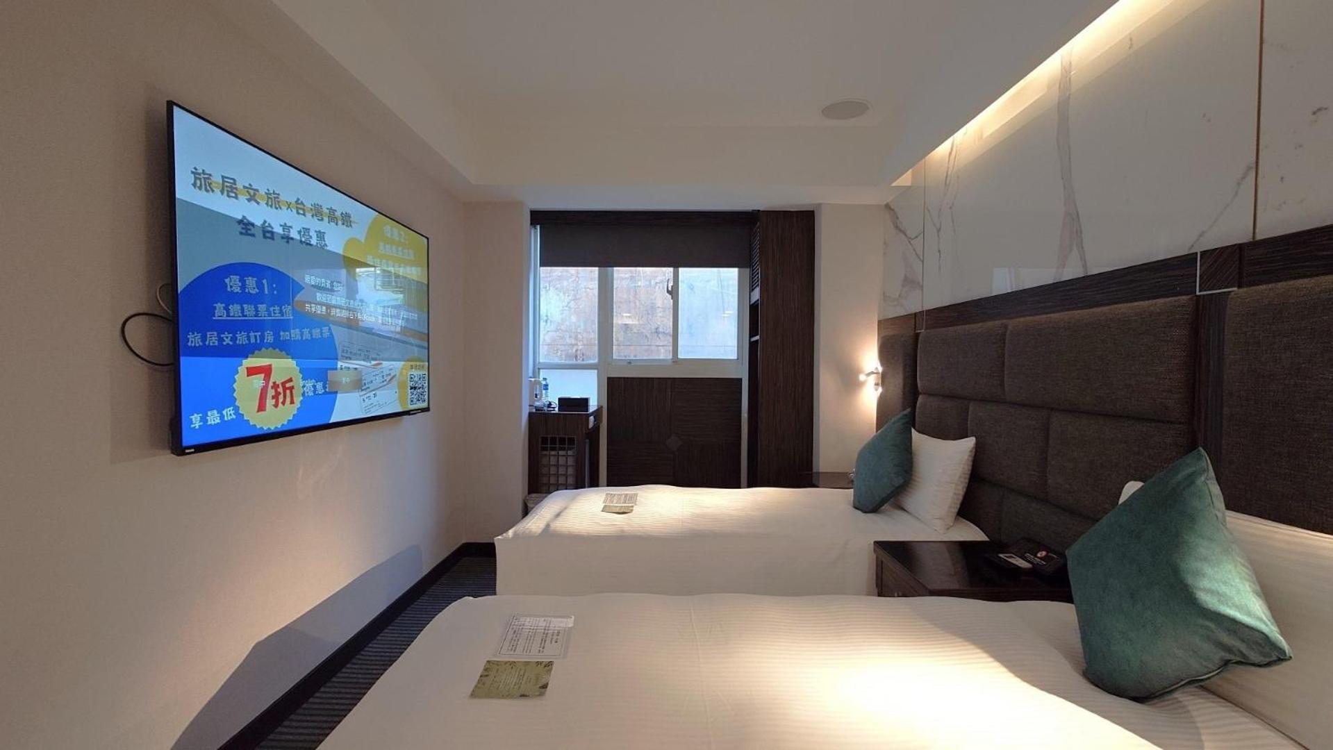 Hub Hotel - Zhongshan Branch Taipei Exterior photo