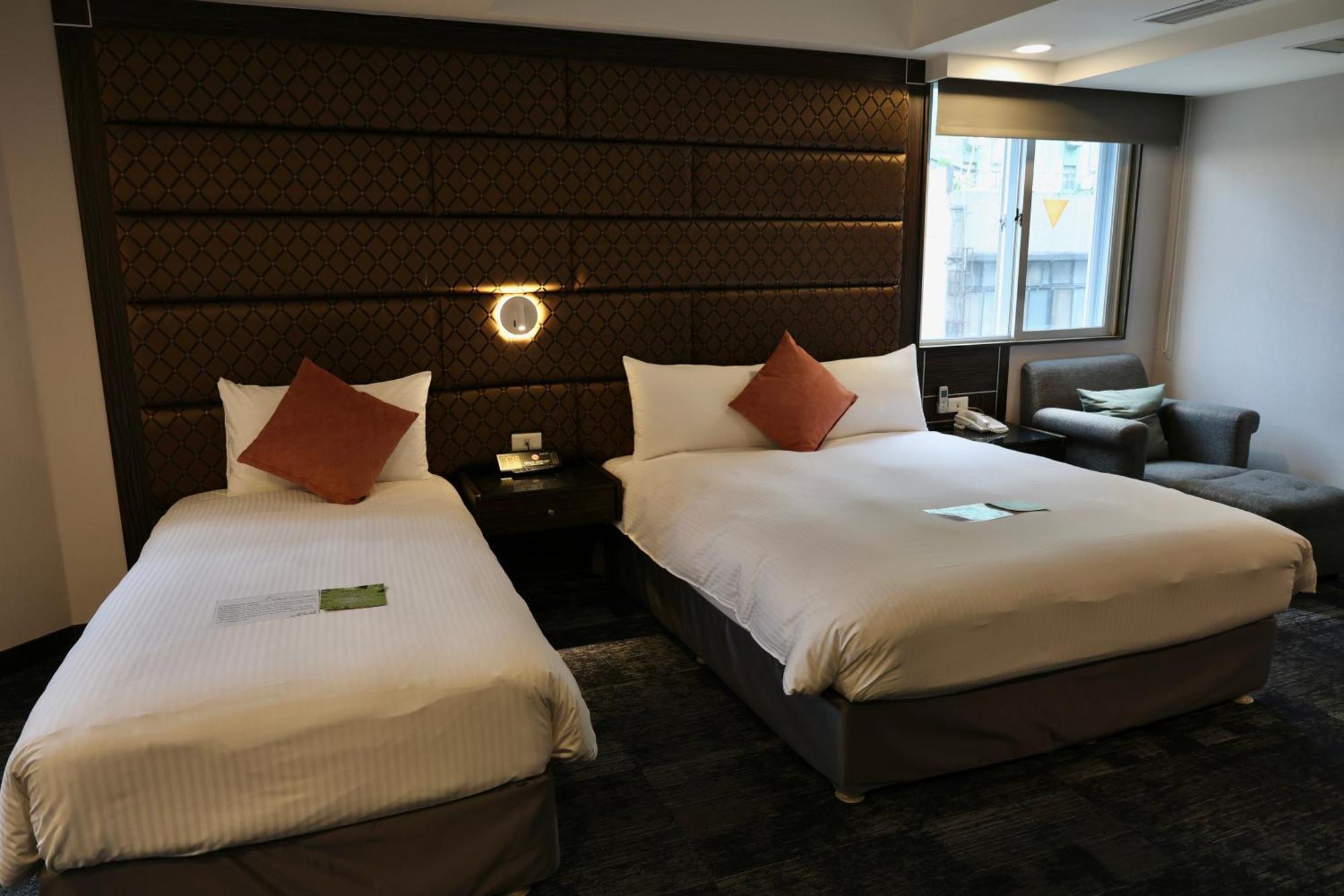 Hub Hotel - Zhongshan Branch Taipei Exterior photo